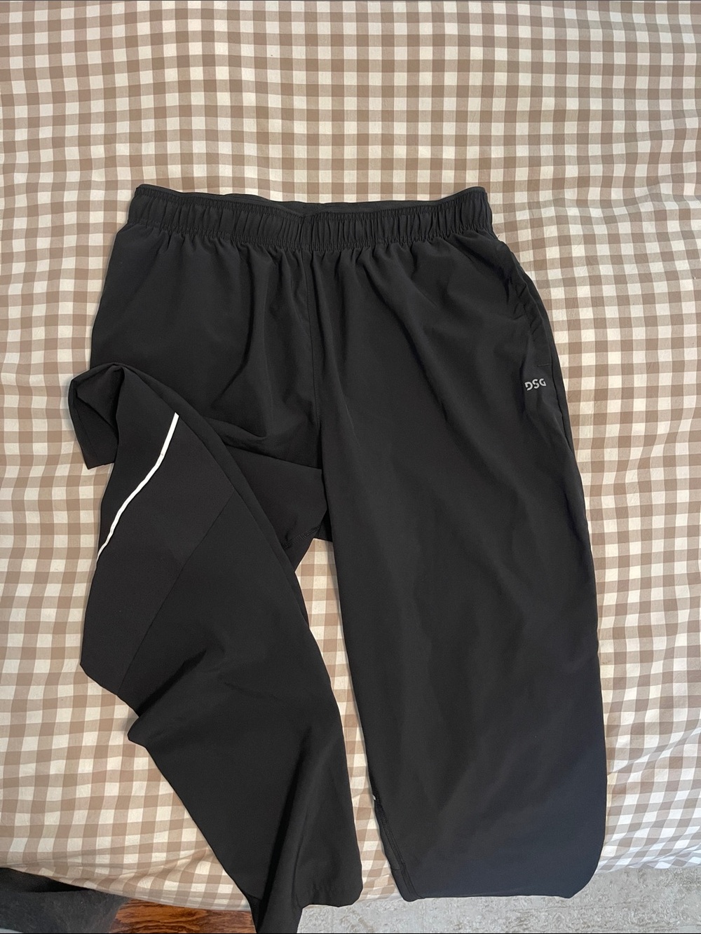 DSG Black Men's Performance Joggers with Reflective Trim